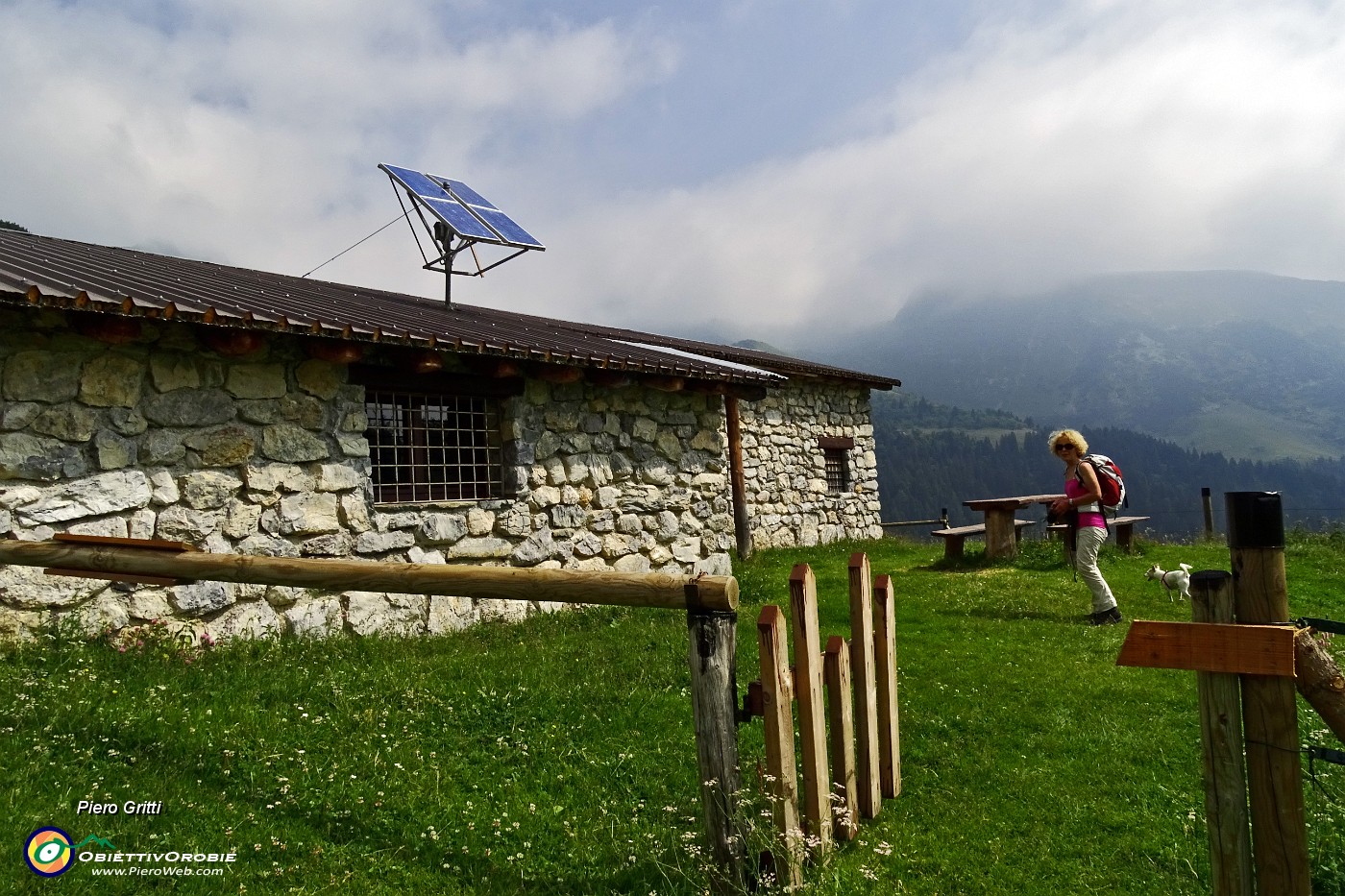 25 Baita Nevel (Neel)  bassa (1565 m).JPG -                                